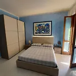 Desenzano Bed & Breakfast 4*