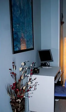 Desenzano Bed and Breakfast 4*