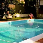 Desenzano Oda ve Kahvaltı 4*
