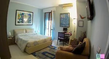 ベッド・アンド・ブレックファスト Desenzano 4*