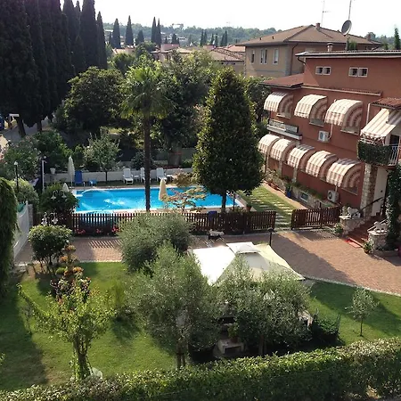 Desenzano ベッド・アンド・ブレックファスト